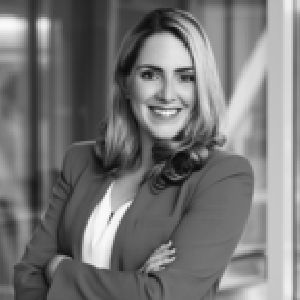 Ms. Niamh Leinwather